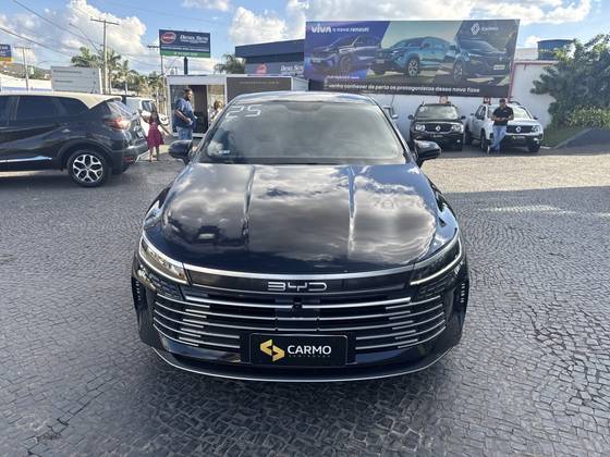 BYD KING 1.5 DM-I PHEV GL AUTOMÁTICO BYD KING 1.5 DM-I PHEV GL AUTOMÁTICO